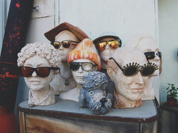 Découvrez la magie de la street art : tableaux et statues street art